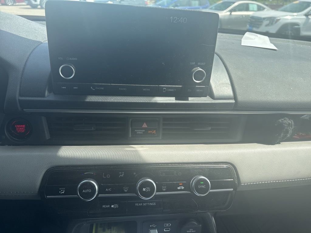 Certified 2023 Honda Pilot LX image 18