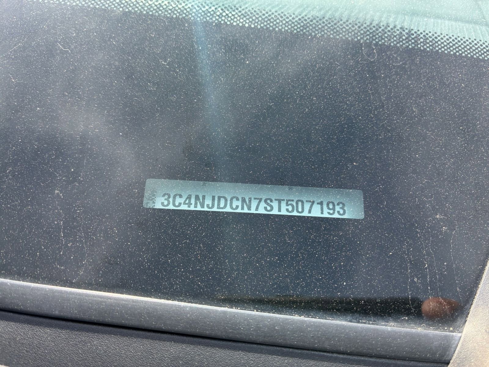 Used 2025 Jeep Compass Limited AWD/4WD image 30