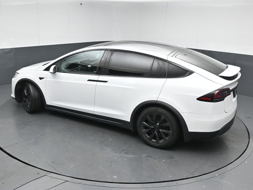 Used 2022 Tesla Model X image 42