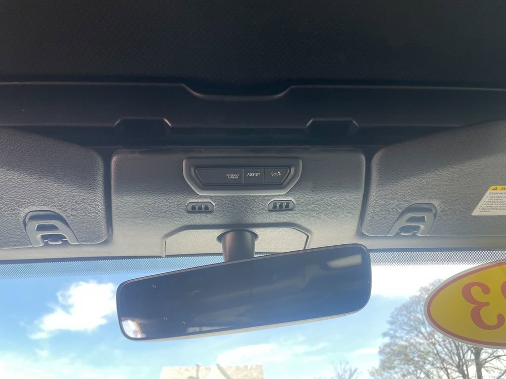 Used 2023 Jeep Wrangler Sahara image 23