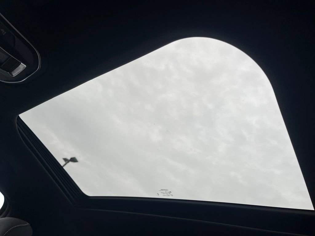 New 2025 Jeep Grand Cherokee Laredo X w/ Luxury Tech Group I image 4