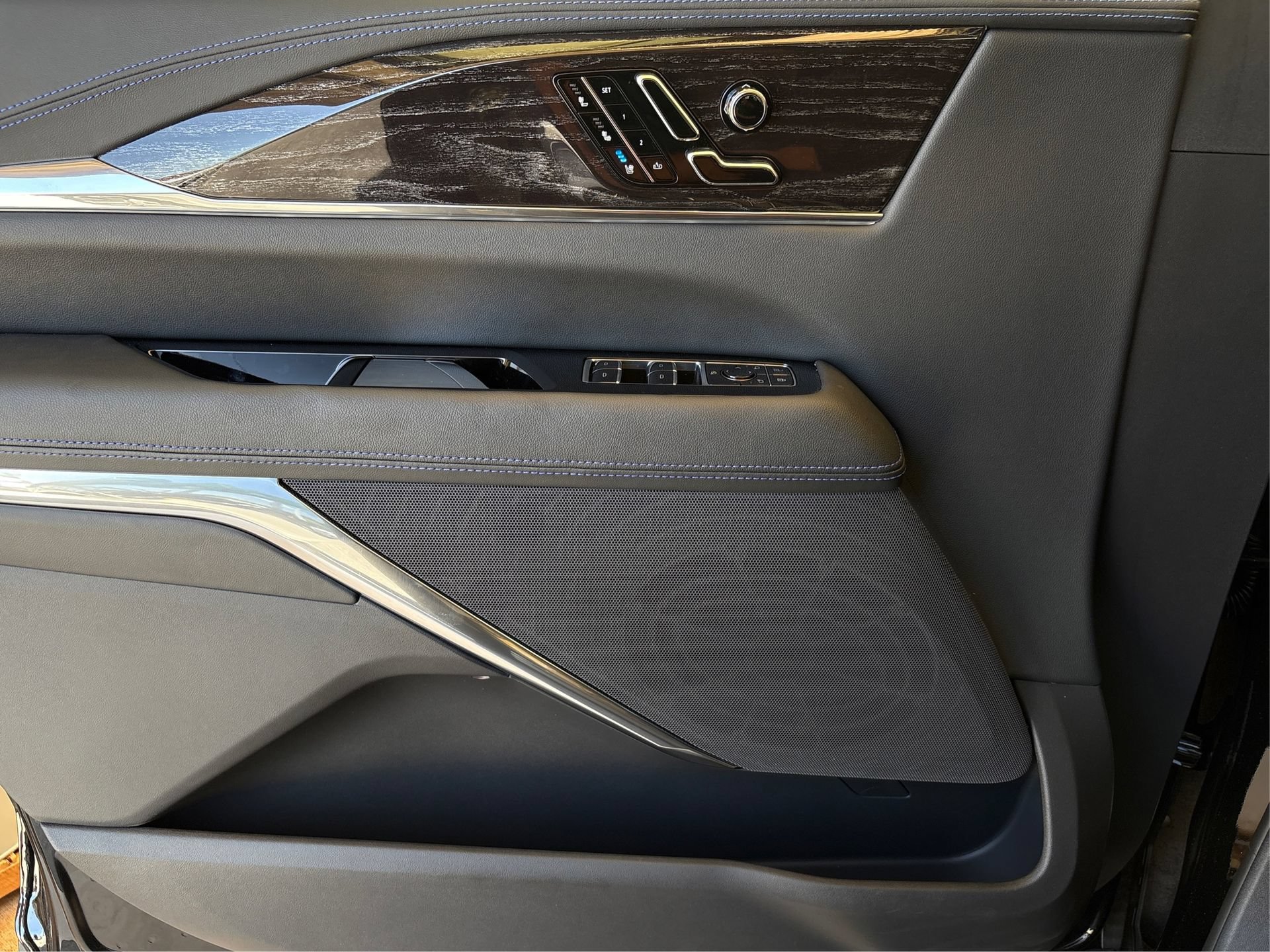 New 2026 Cadillac Escalade IQ Sport 1 AWD/4WD image 20