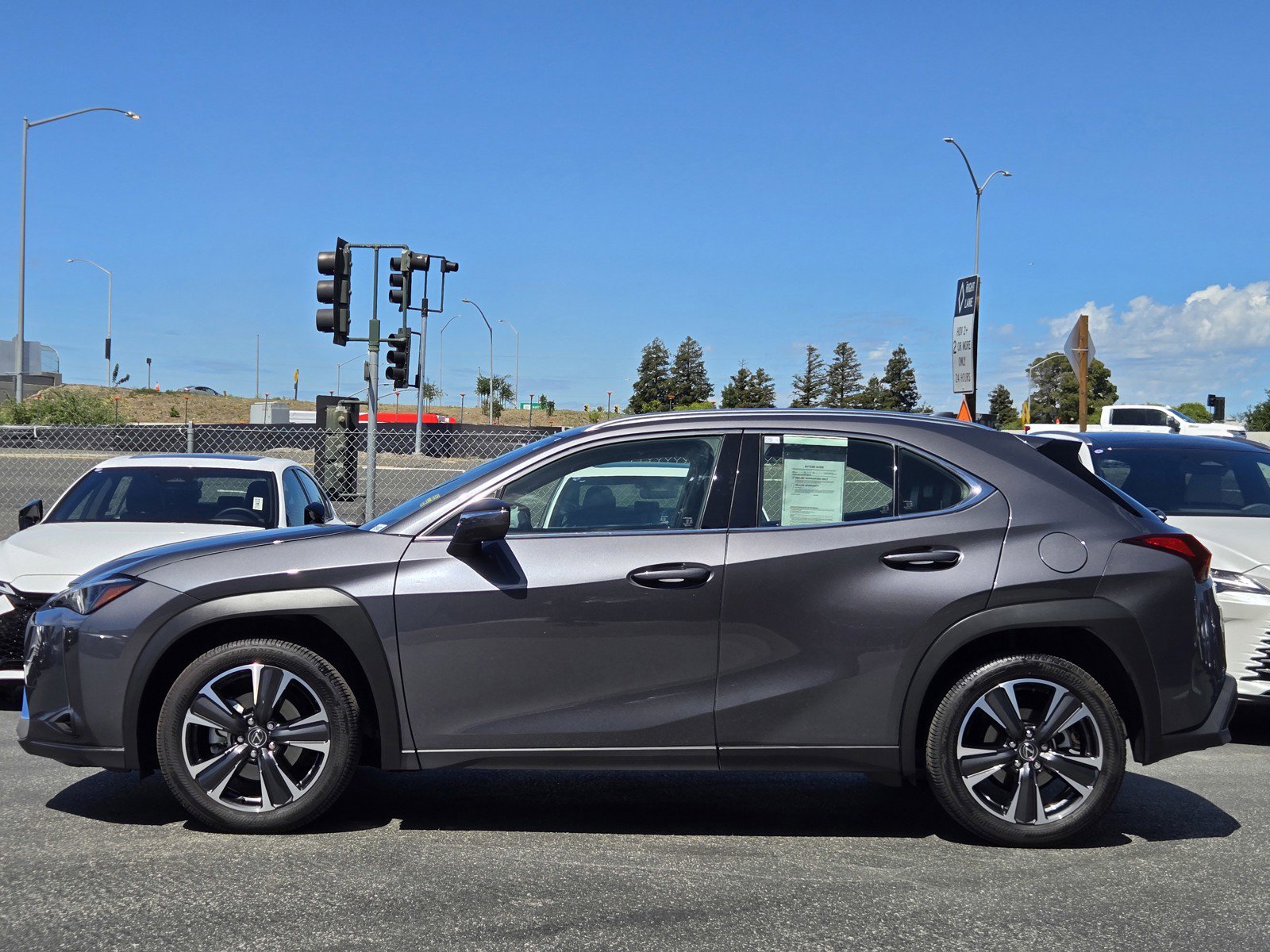 Certified 2025 Lexus UX 300h FWD image 7