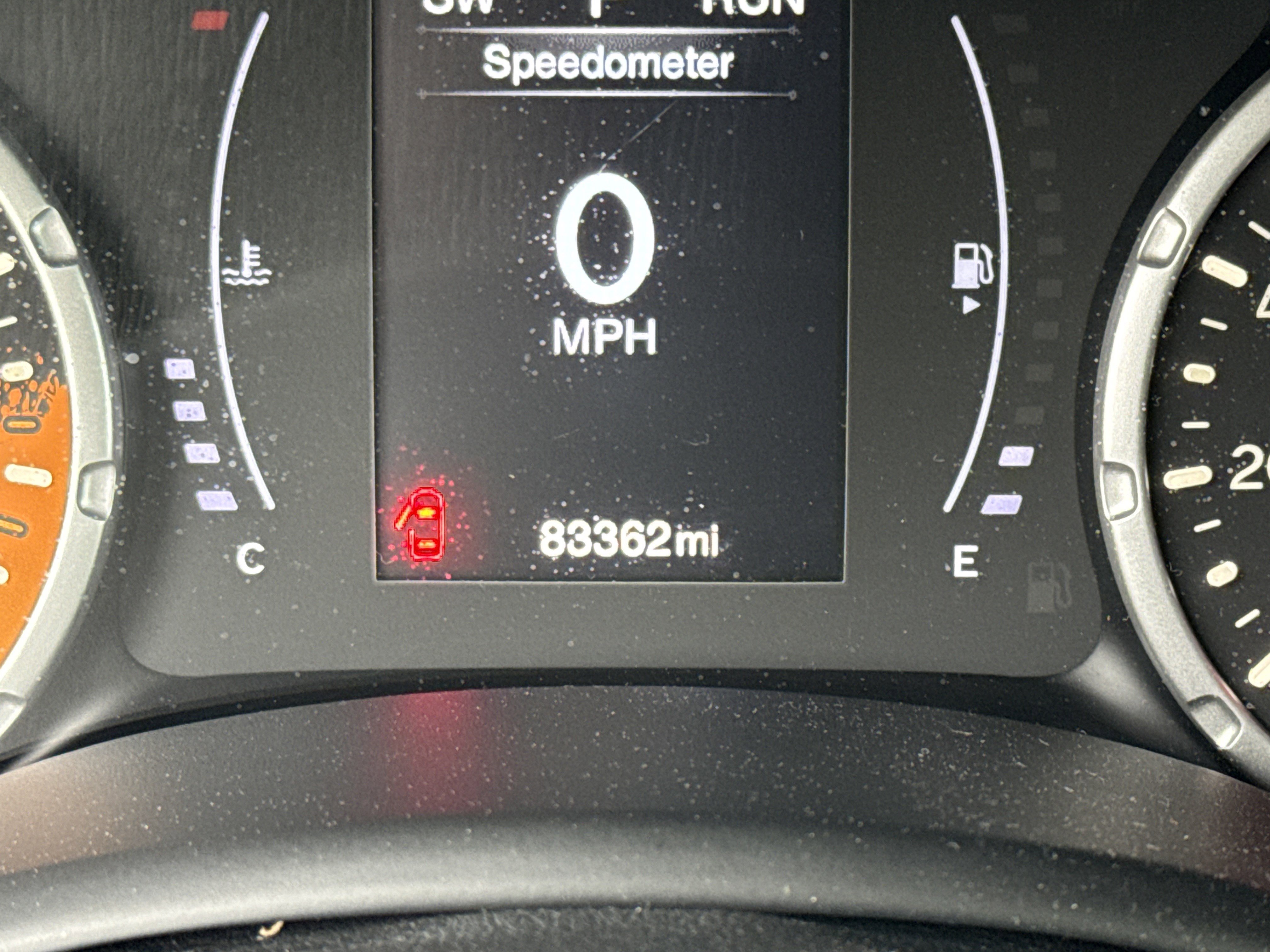 Used 2018 Jeep Renegade Altitude image 22