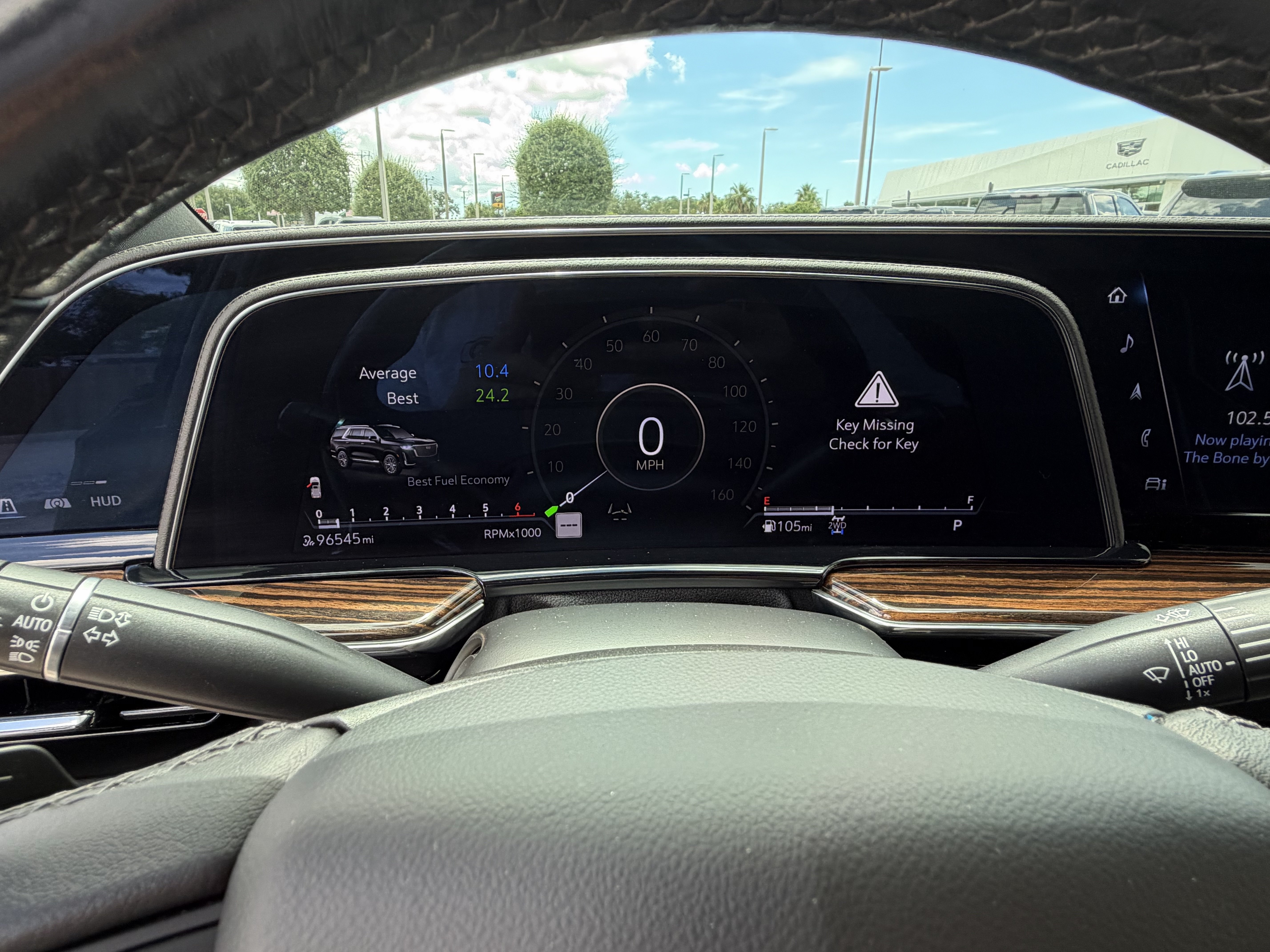Used 2022 Cadillac Escalade Premium Luxury w/ LPO, Floor Liner Package AWD/4WD image 30