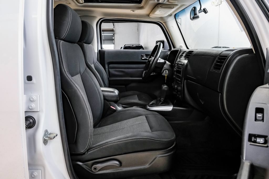 Used 2009 HUMMER H3 AWD/4WD image 37