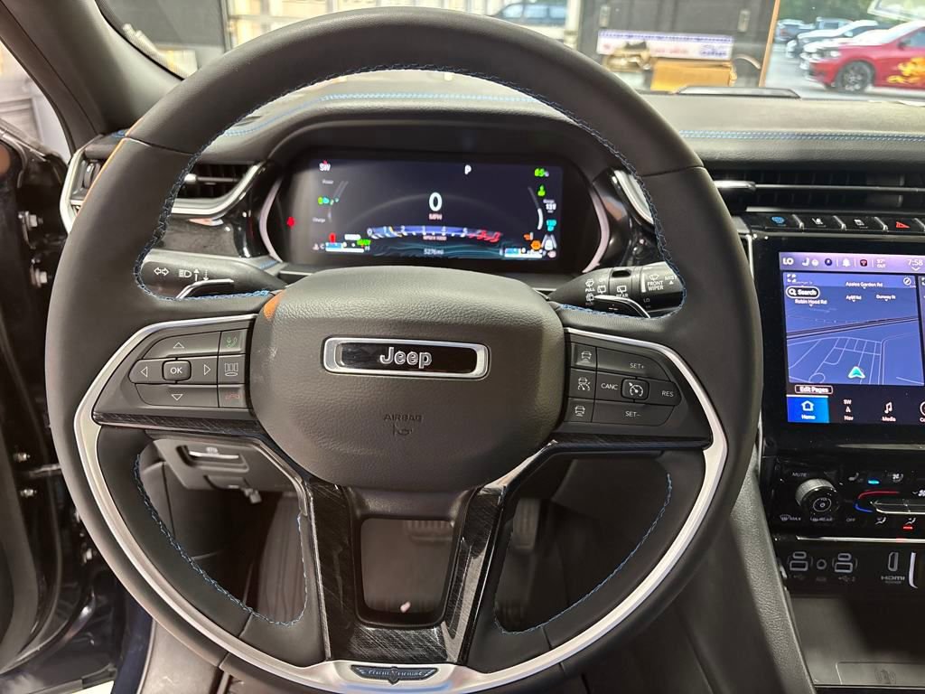 New 2024 Jeep Grand Cherokee Trailhawk w/ Advanced Protech Group II image 20