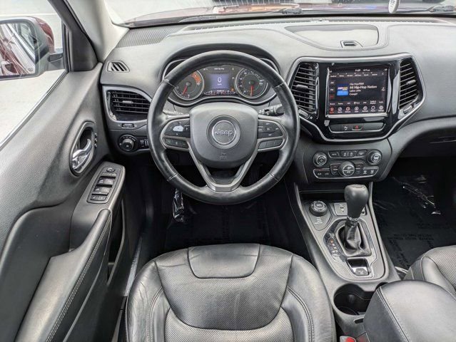 Used 2019 Jeep Cherokee Limited AWD/4WD image 17