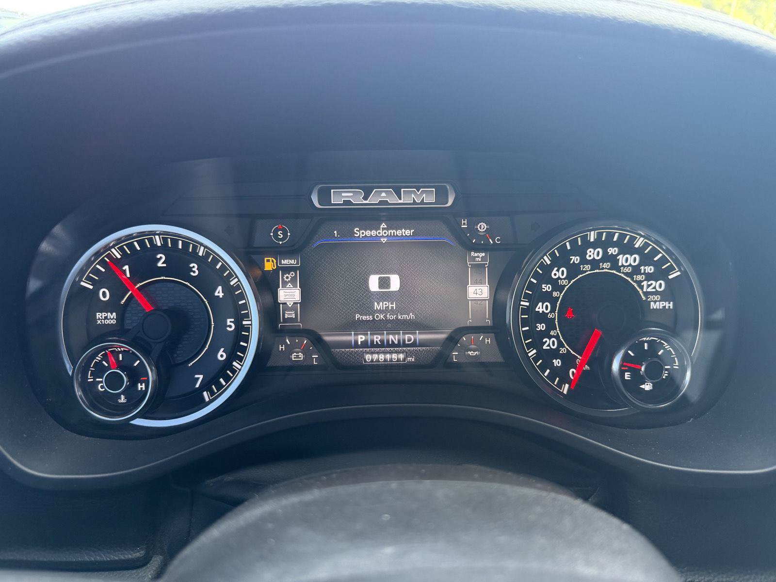 Used 2023 RAM 1500 Laramie AWD/4WD image 10
