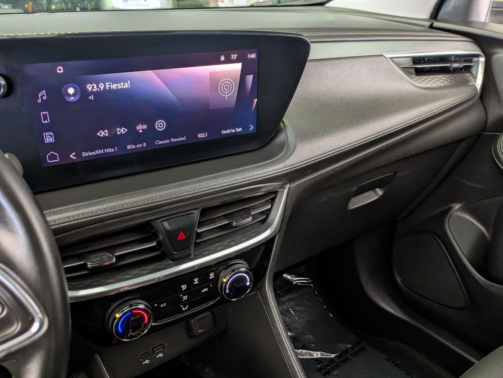 Used 2024 Buick Encore GX Sport Touring image 15