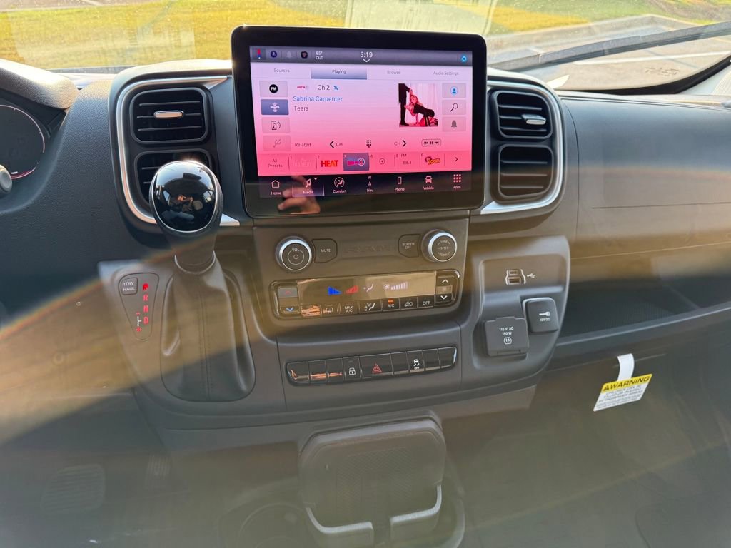 New 2026 RAM ProMaster 3500 w/ Quick Order Package 22G SLT image 18