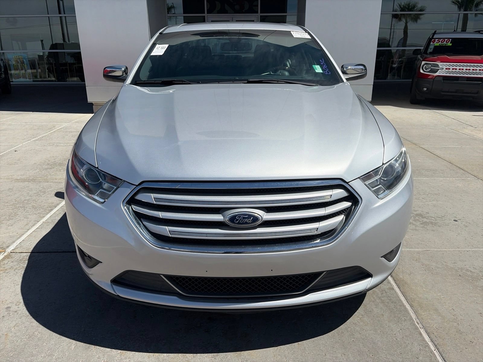 Used 2016 Ford Taurus Limited FWD image 8
