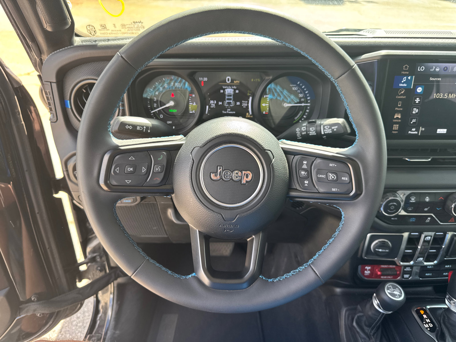 Used 2025 Jeep Wrangler Unlimited Rubicon 4xe w/ Safety Group image 22