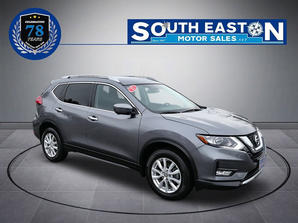 Used 2017 Nissan Rogue SV w/ SV Premium Package AWD/4WD image 2