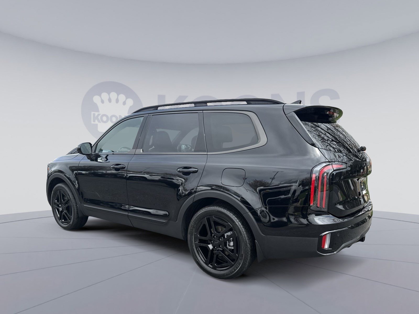 Used 2025 Kia Telluride SX Prestige X-Line image 4