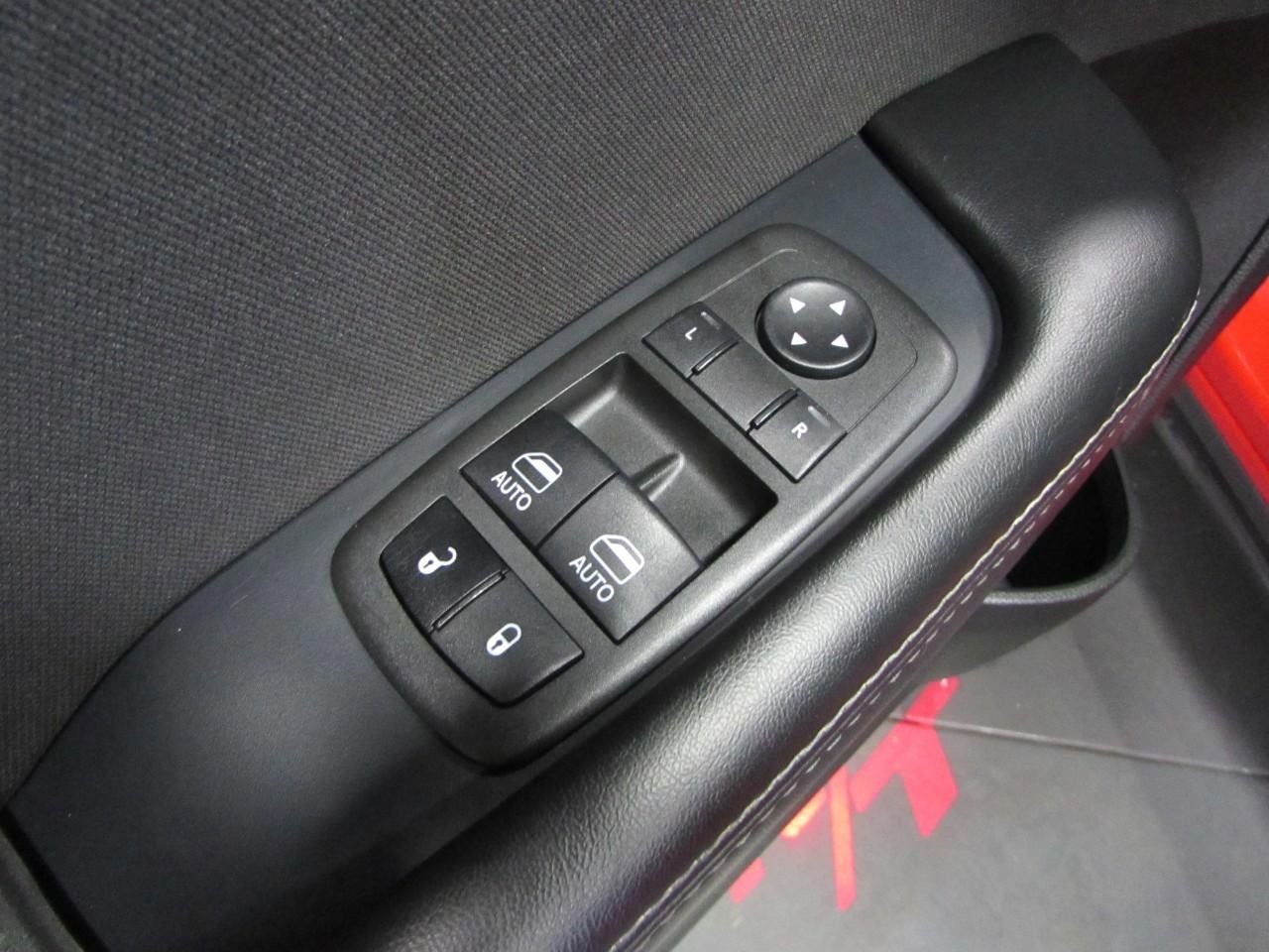 Used 2022 Dodge Challenger R/T w/ Blacktop Package image 18