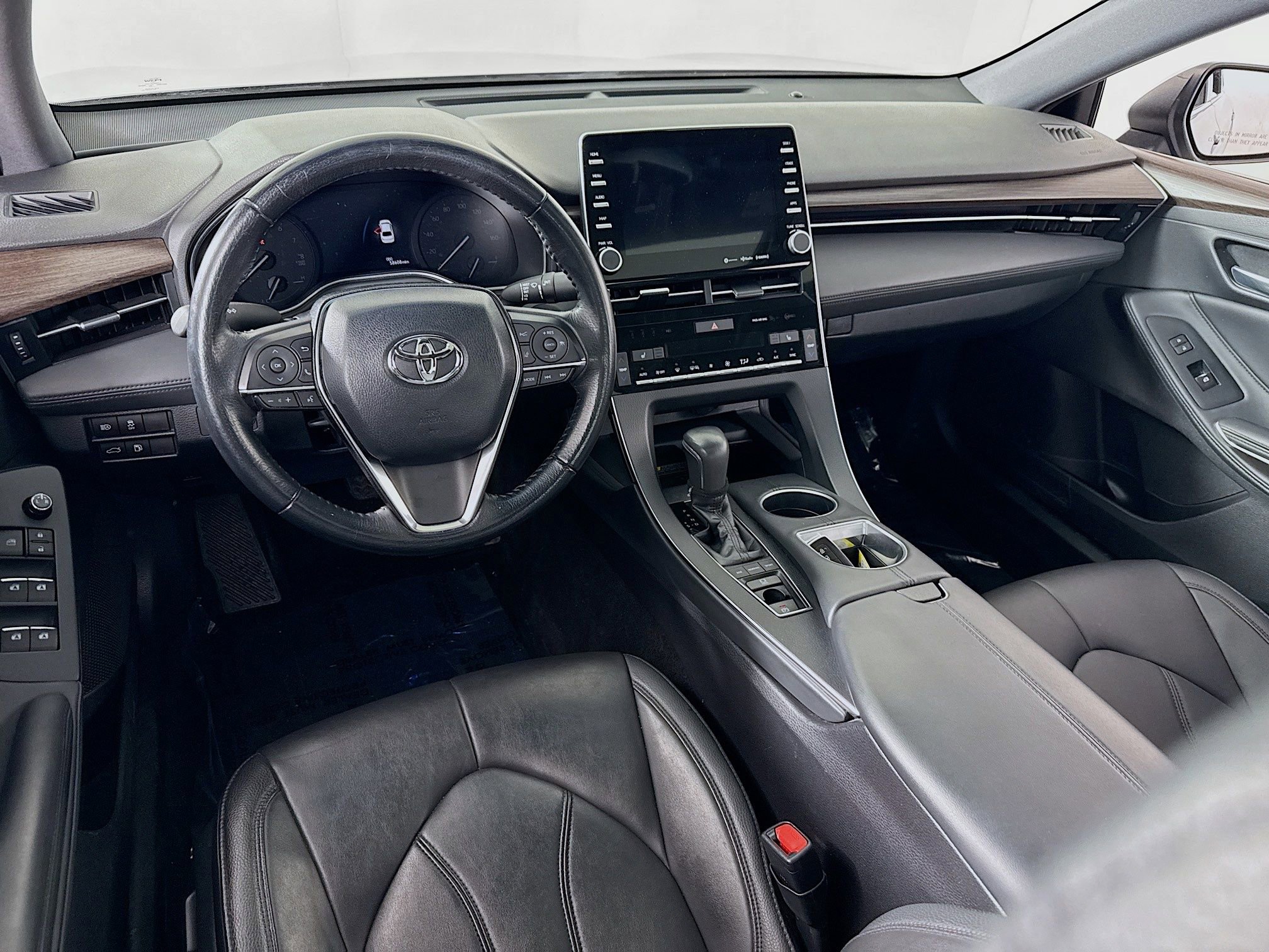 Certified 2019 Toyota Avalon XLE w/ Moonroof Package image 19