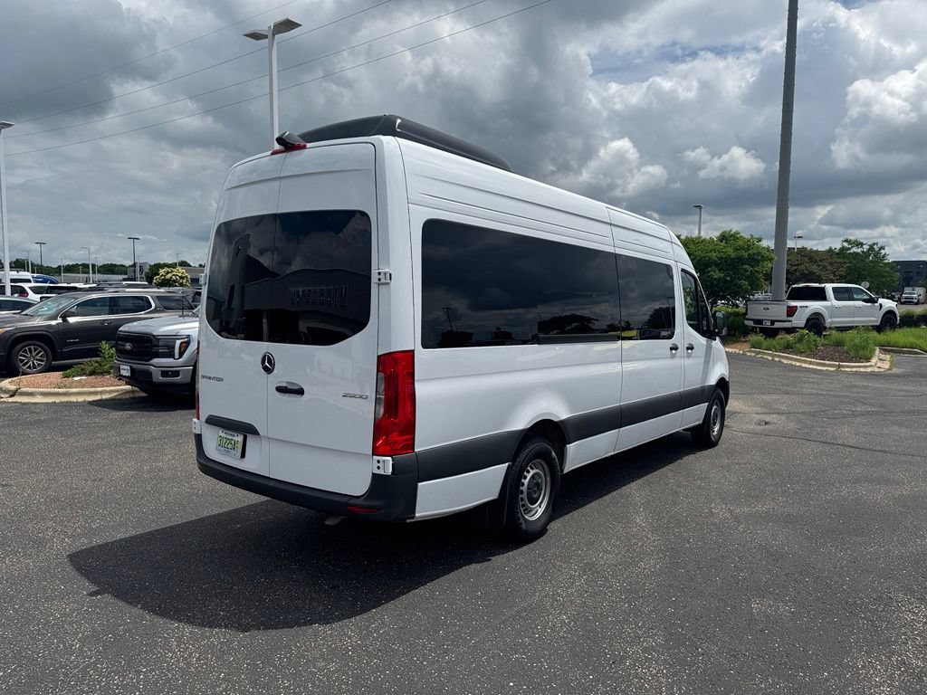 Used 2025 Mercedes-Benz Sprinter 2500 image 3