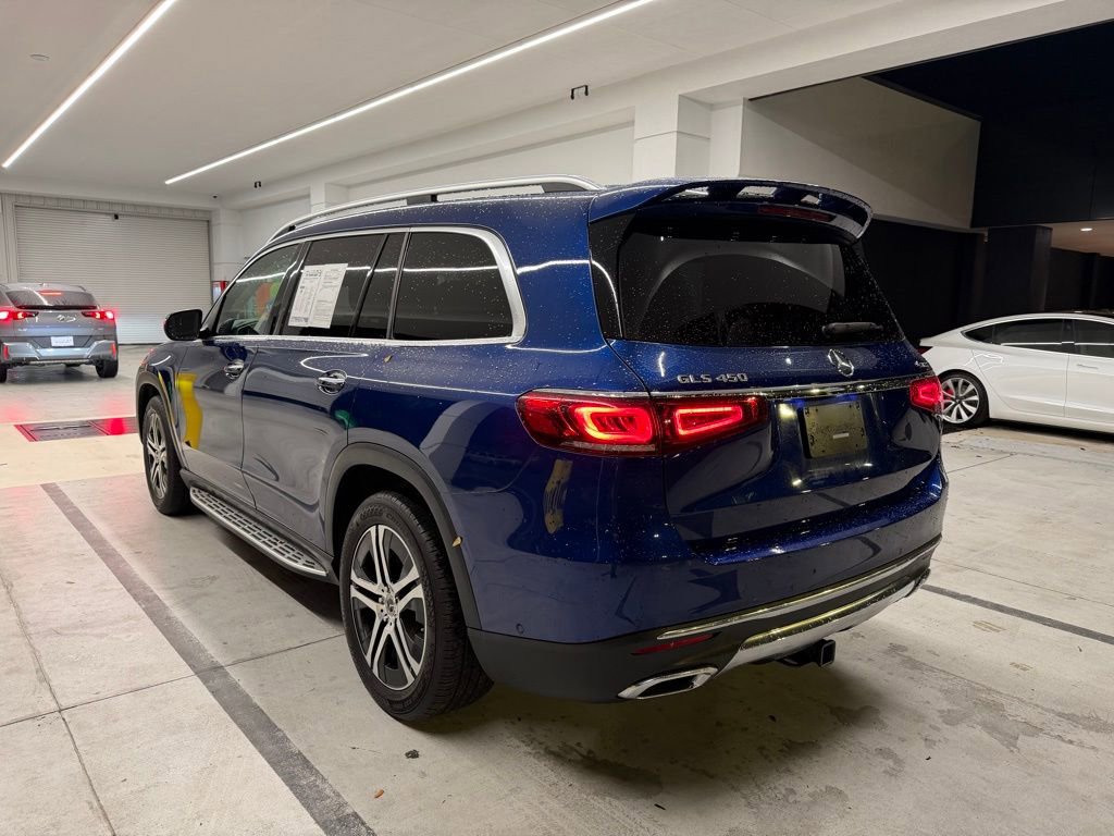 Used 2022 Mercedes-Benz GLS 450 4MATIC image 4