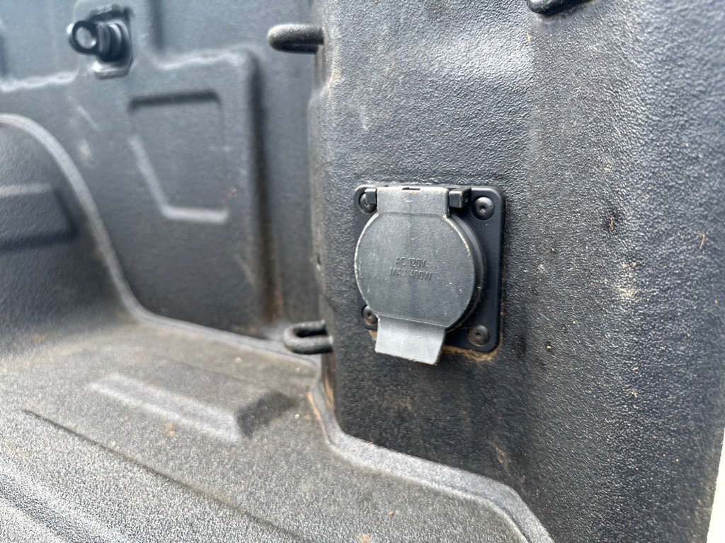 Used 2024 GMC Sierra 1500 Pro w/ Pro Value Package image 5