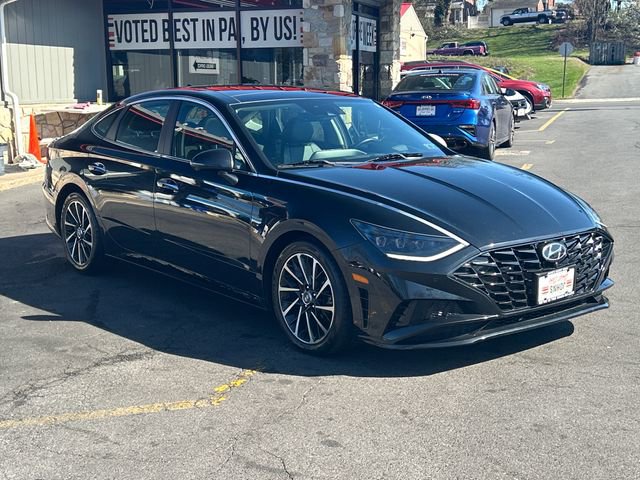 Used 2021 Hyundai Sonata Limited w/ Cargo Package FWD image 8