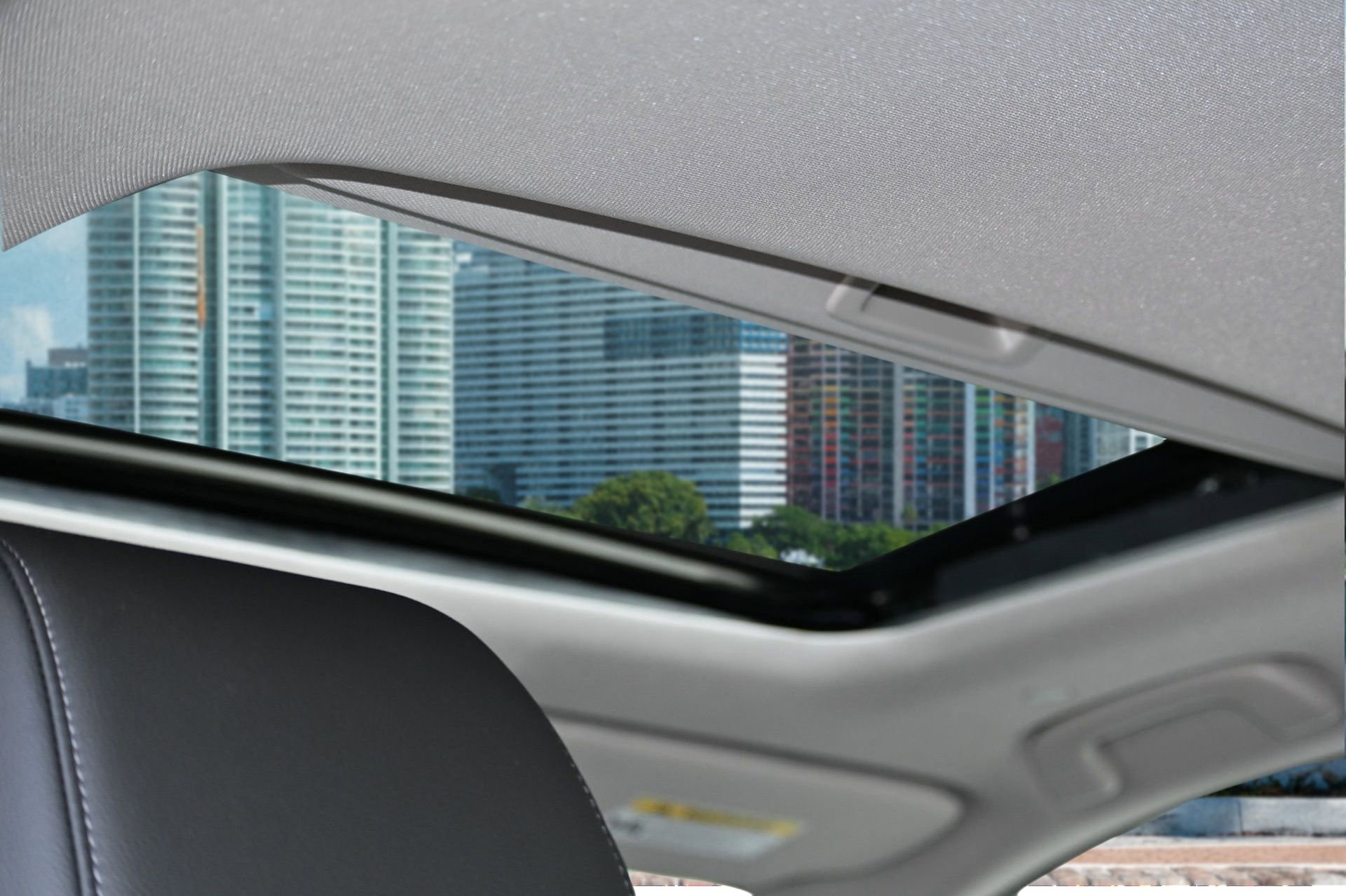 New 2025 Honda CR-V EX-L image 20