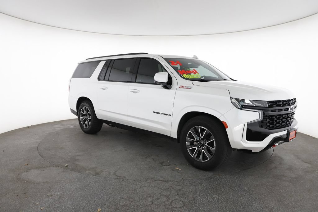 Certified 2024 Chevrolet Suburban Z71 w/ Z71 Off-Road Package AWD/4WD image 2