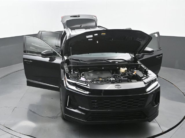 New 2026 Toyota RAV4 XSE AWD/4WD image 34