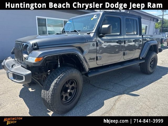 Used 2022 Jeep Gladiator Sport AWD/4WD image 1