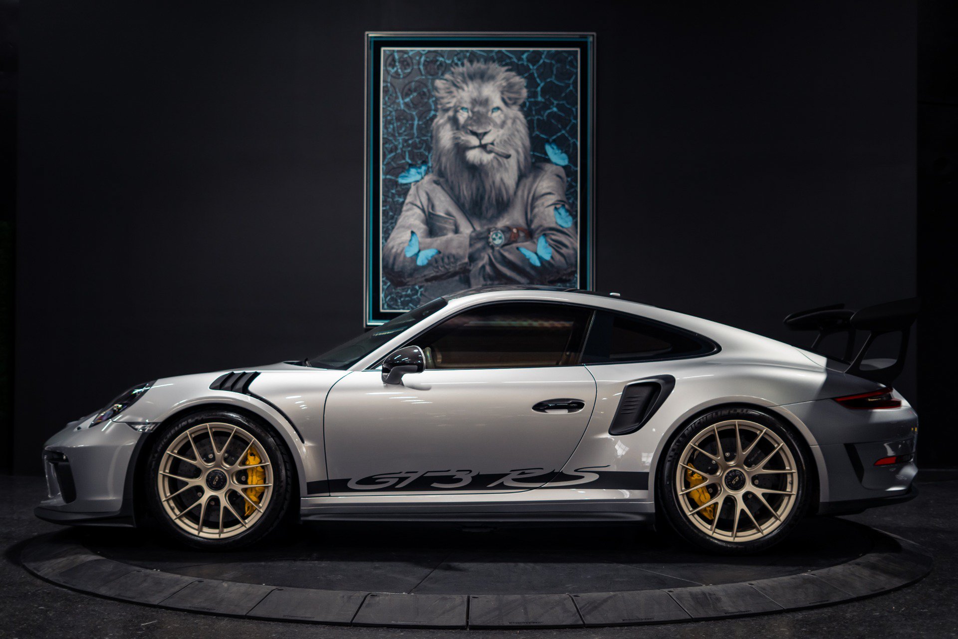 Used 2019 Porsche 911 GT3 RS RWD image 34