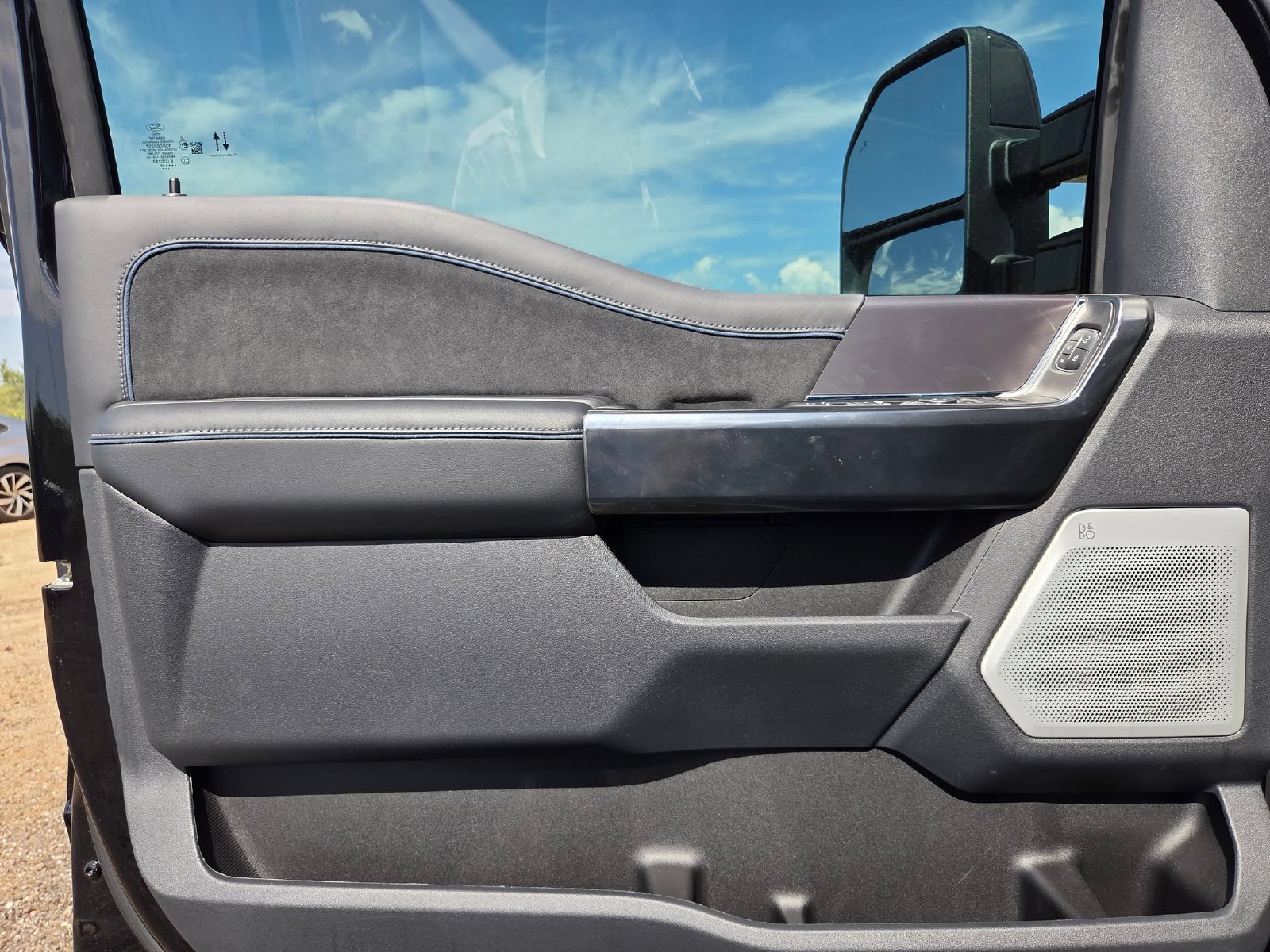New 2026 Ford F250 Platinum AWD/4WD image 12