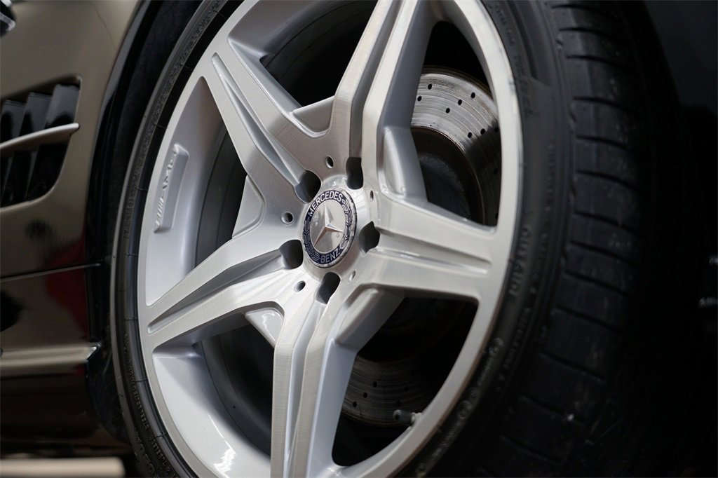 Used 2012 Mercedes-Benz SL 550 image 10