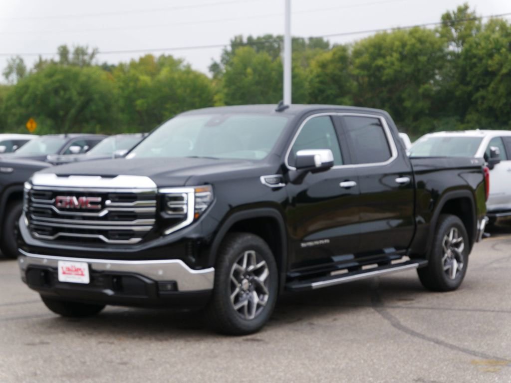 New 2026 GMC Sierra 1500 SLT w/ SLT Premium Plus Package image 2