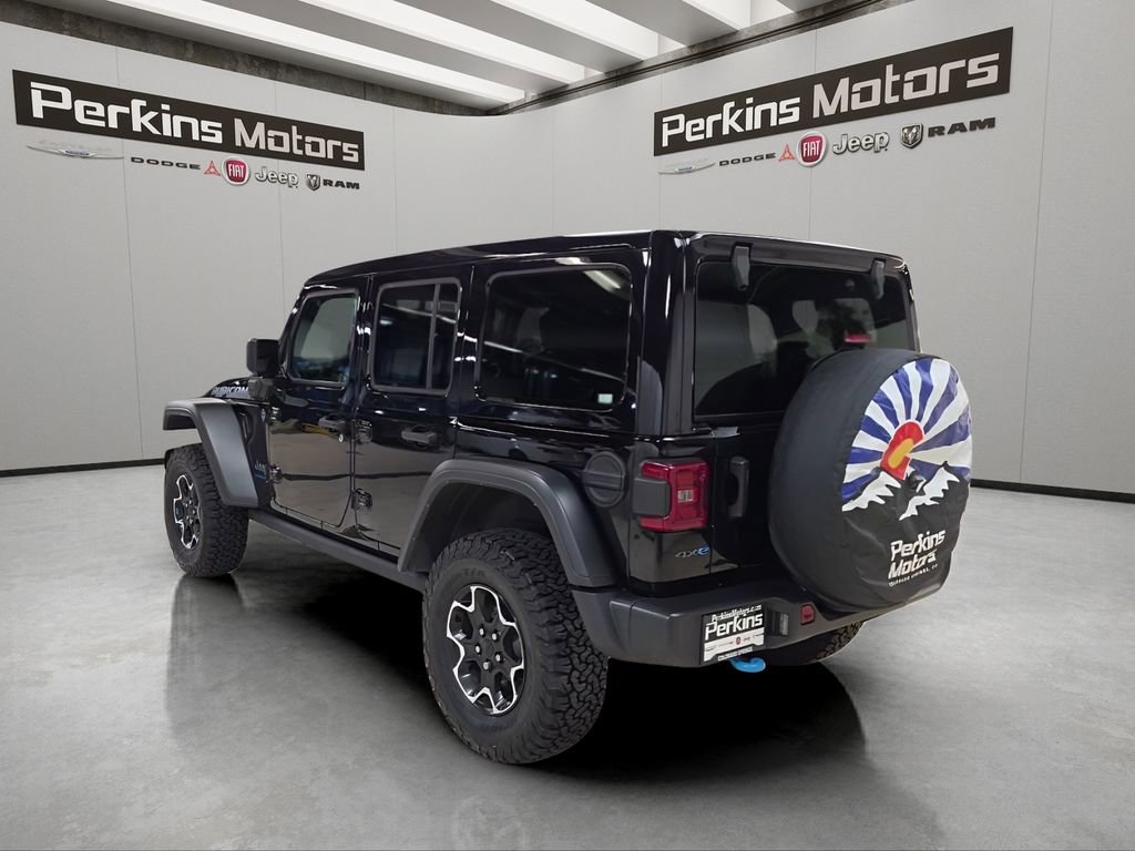 Used 2023 Jeep Wrangler Unlimited Rubicon 4xe w/ Cold Weather Group AWD/4WD image 3
