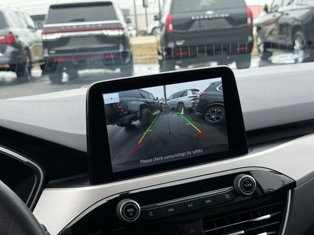 Used 2021 Ford Escape SE video 2