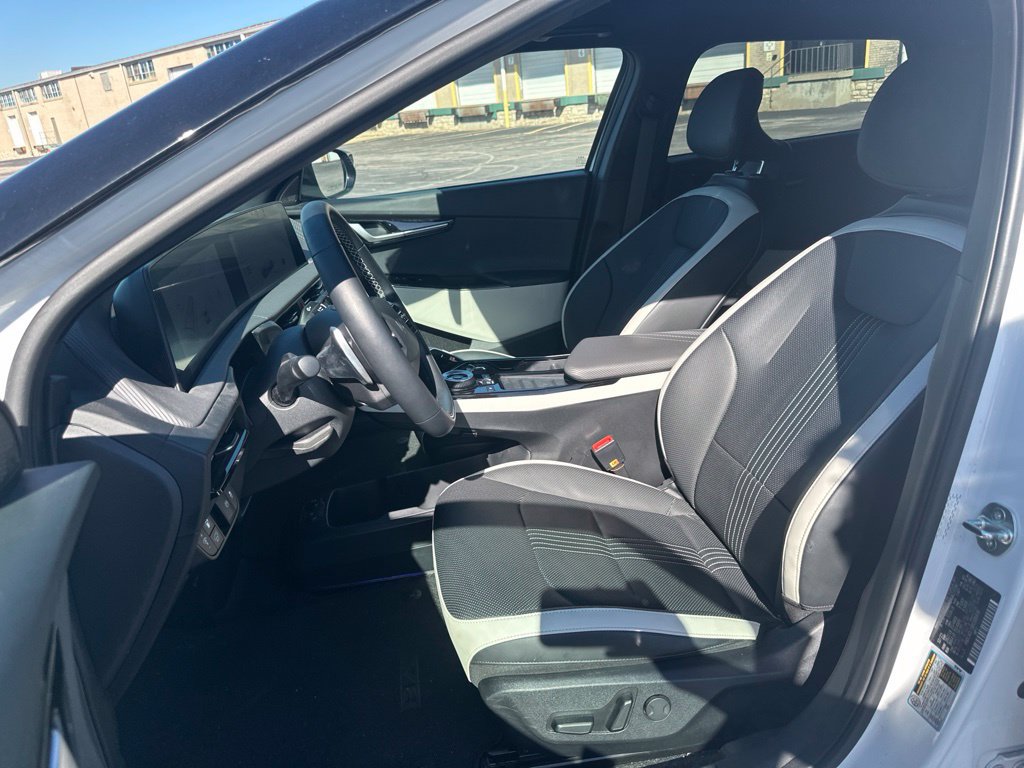 Certified 2024 Kia EV6 GT-Line AWD/4WD image 12
