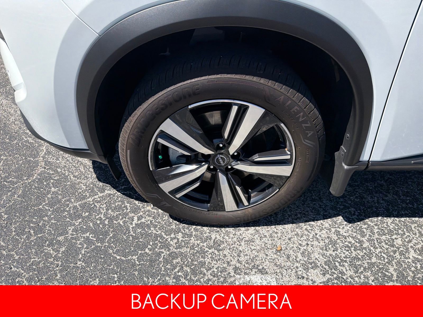 Certified 2025 Nissan Rogue SL w/ Tech Package image 9