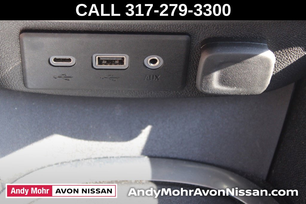 Used 2025 Chevrolet Malibu LT FWD image 36