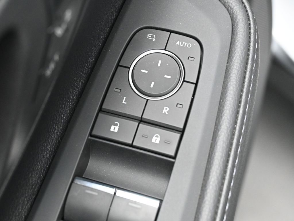 Certified 2026 Toyota Grand Highlander AWD Hybrid image 14