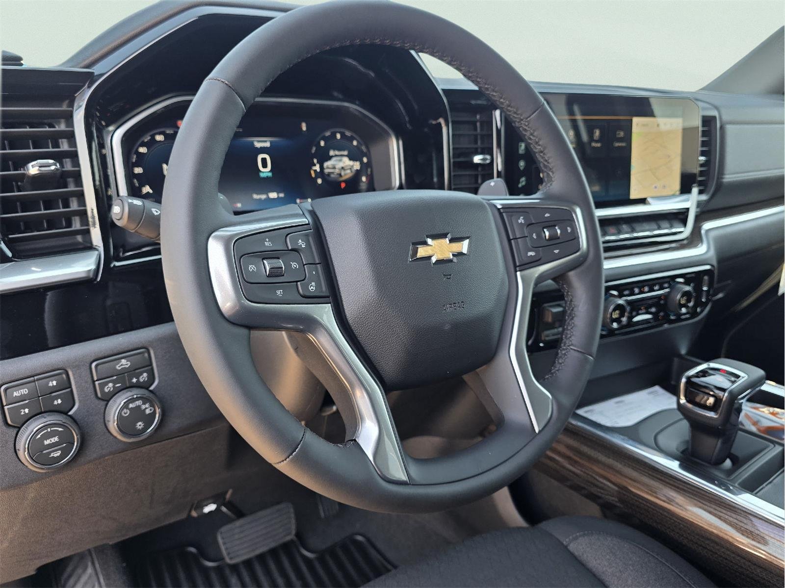 New 2026 Chevrolet Silverado 1500 LT w/ Z71 Off-Road Package AWD/4WD image 10