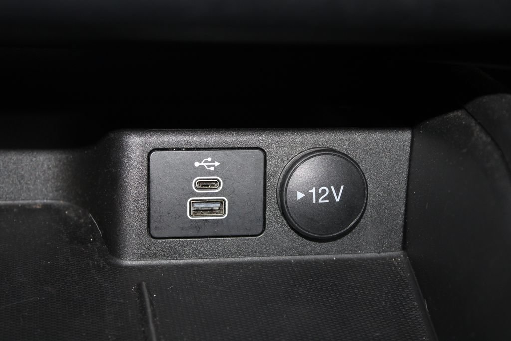 Used 2025 Ford Escape ST-Line AWD/4WD image 44