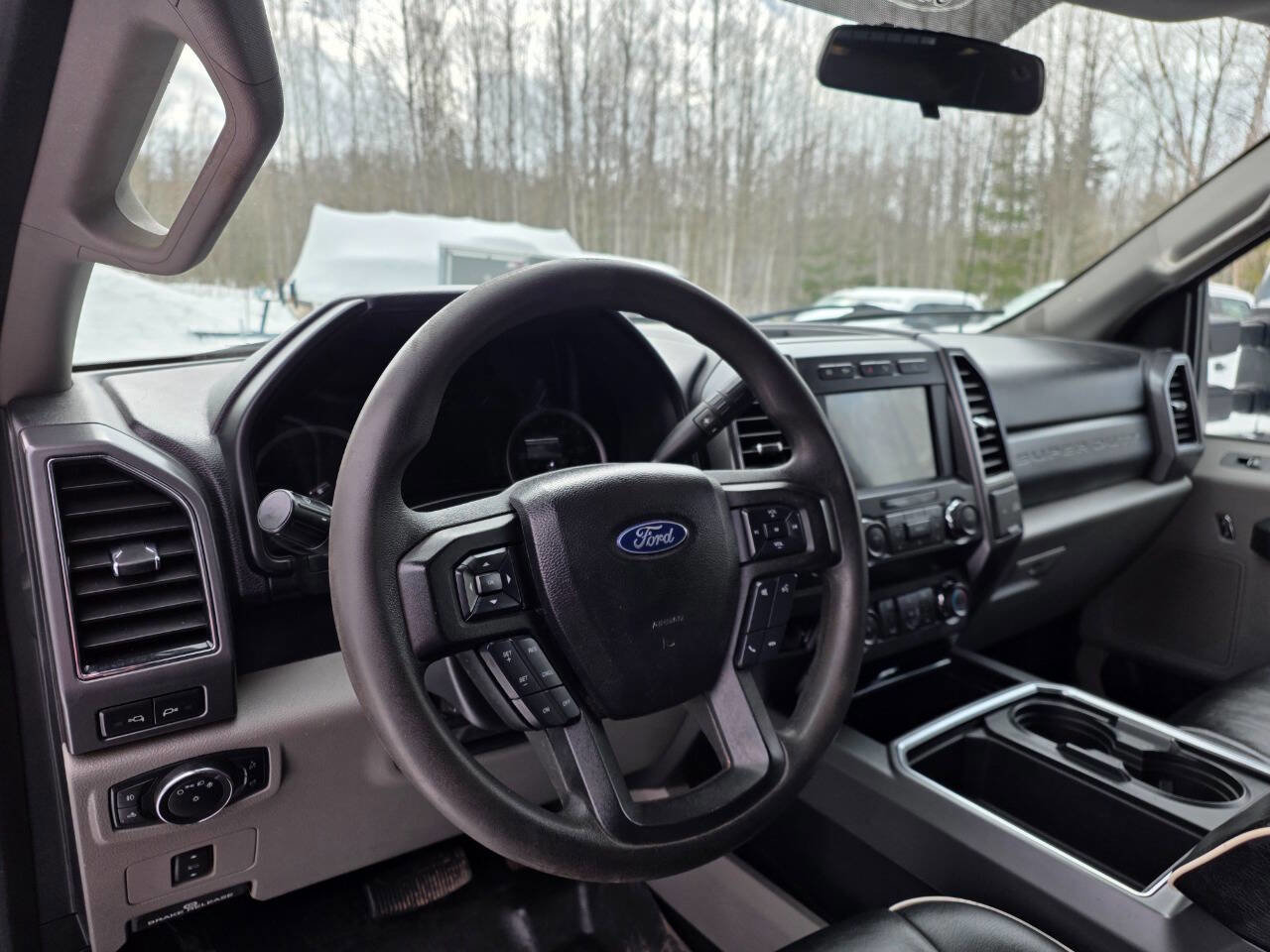 Used 2019 Ford F350 XLT w/ XLT Premium Package image 27