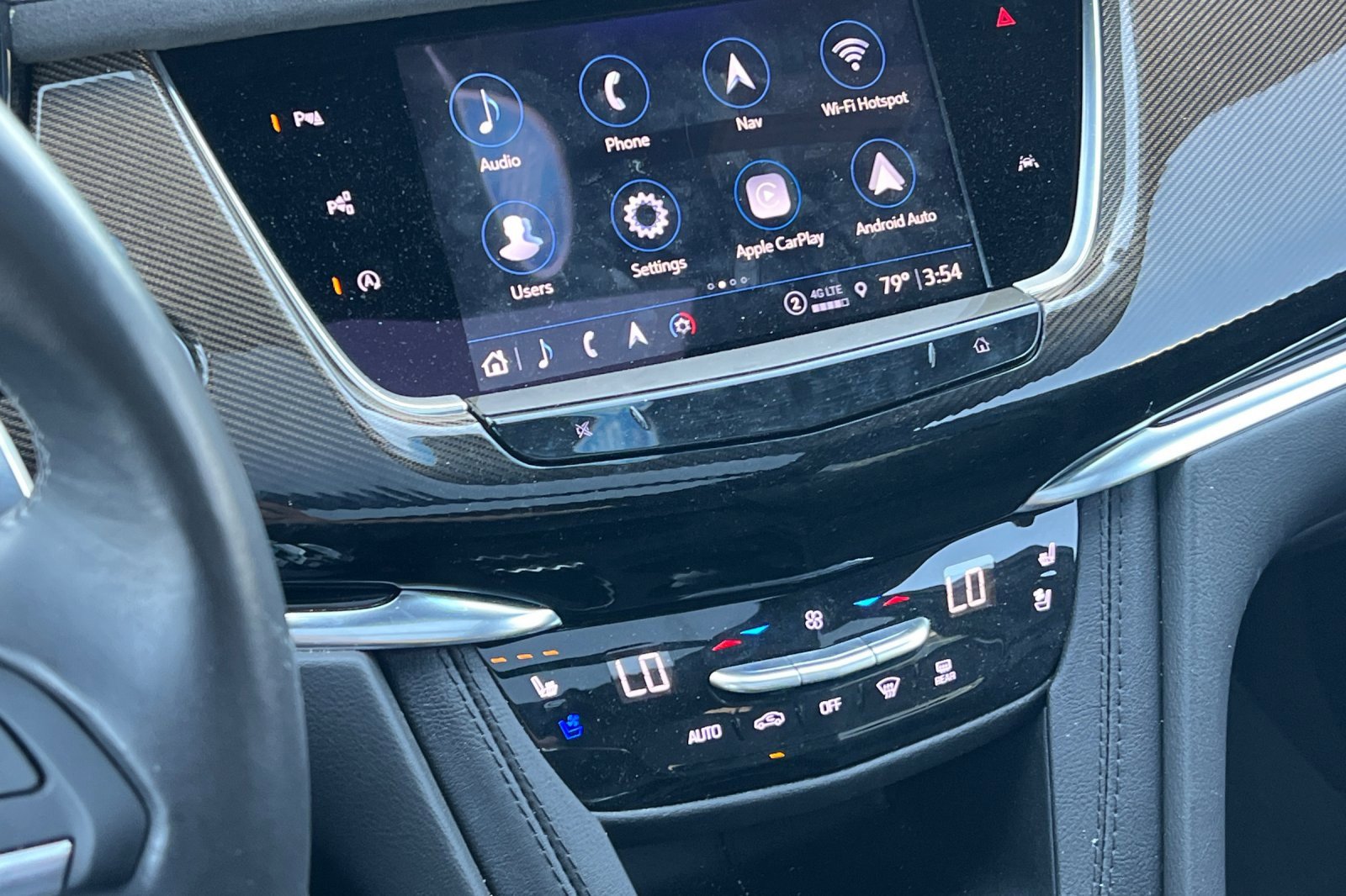 Certified 2024 Cadillac XT6 Sport w/ Platinum Package image 30