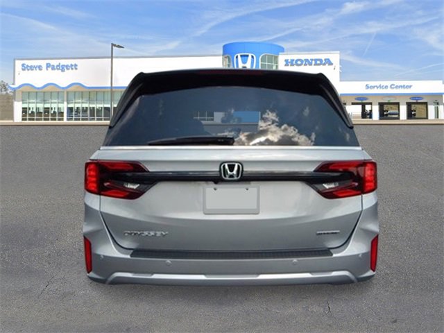 New 2026 Honda Odyssey Touring image 5