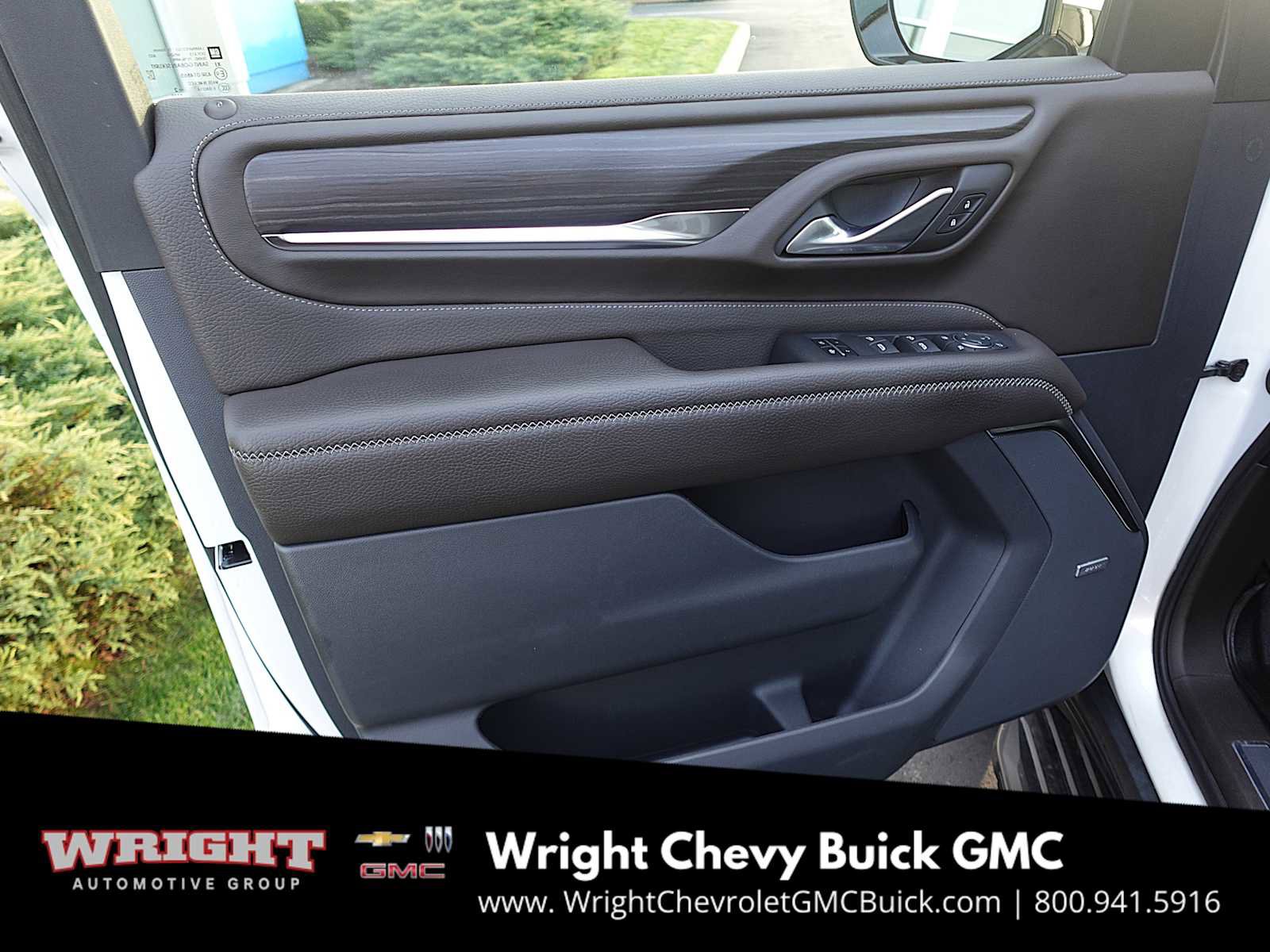 Used 2022 GMC Yukon Denali w/ Max Trailering Package image 11