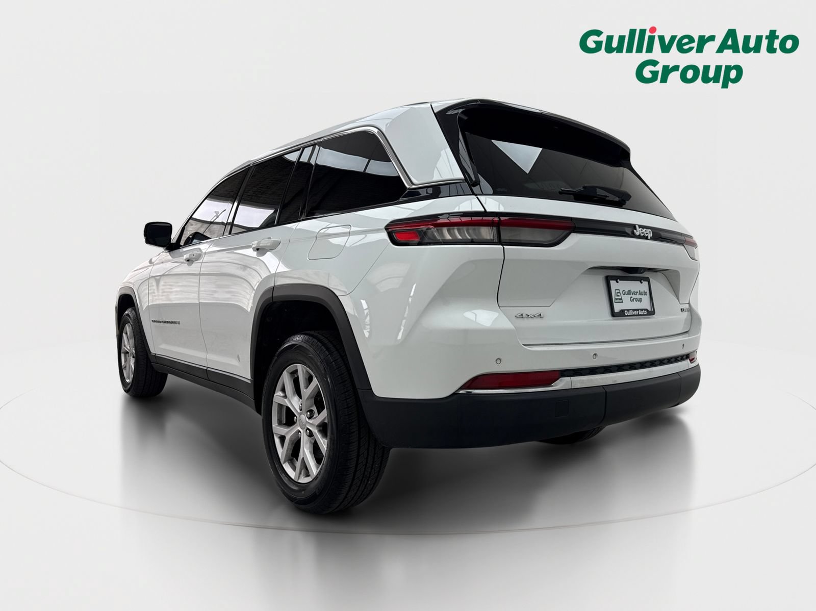 Used 2022 Jeep Grand Cherokee Limited AWD/4WD image 5