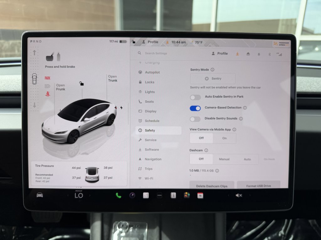 Used 2025 Tesla Model 3 Long Range RWD image 23