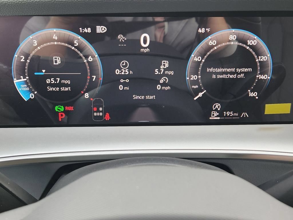 New 2026 Volkswagen Tiguan SE R-Line AWD/4WD image 6