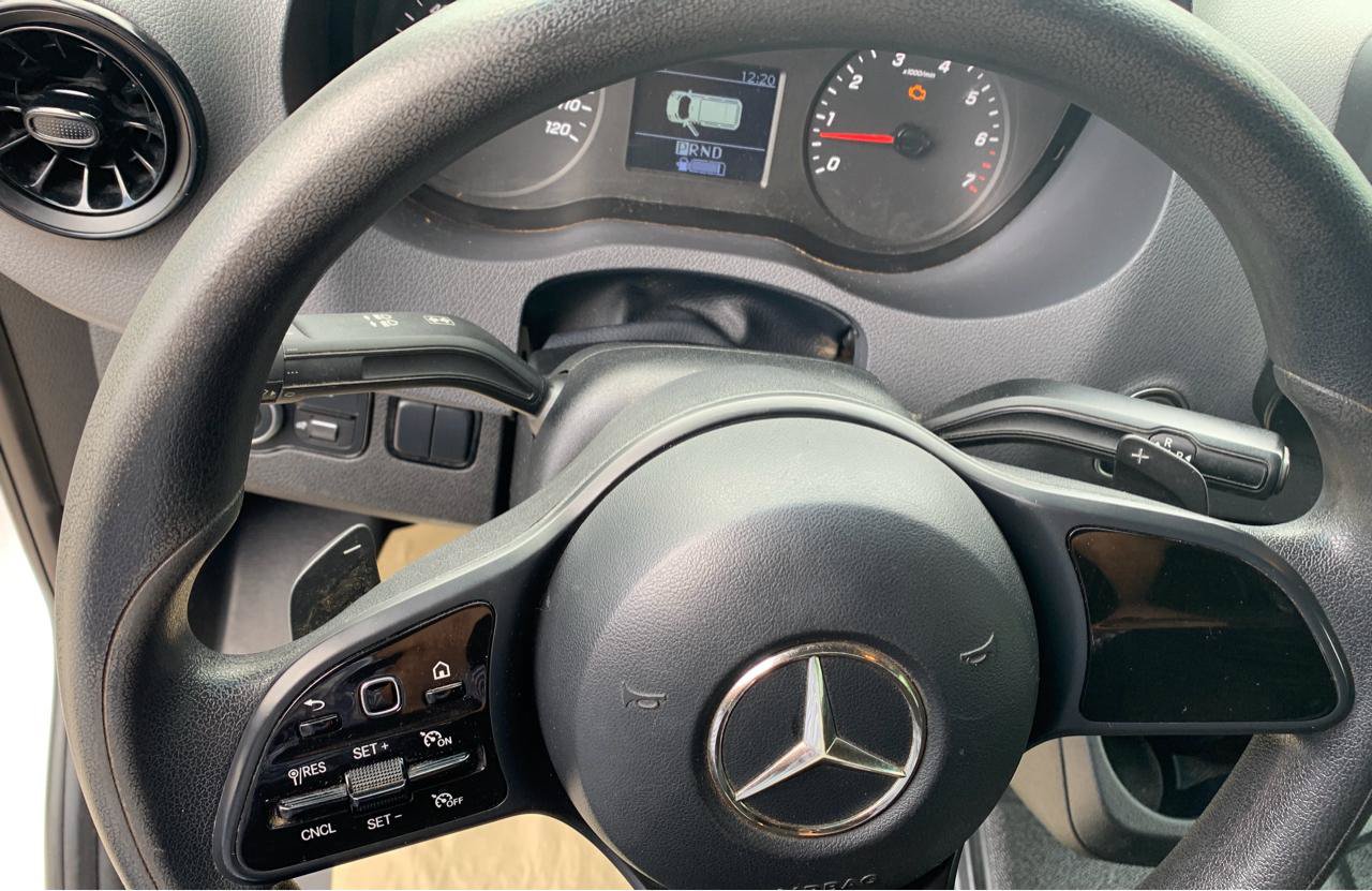 Used 2021 Mercedes-Benz Sprinter 2500 image 11