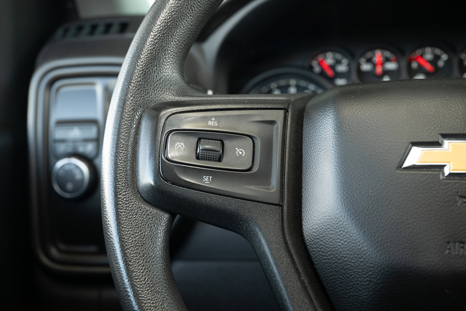 Used 2022 Chevrolet Silverado 1500 Custom image 24